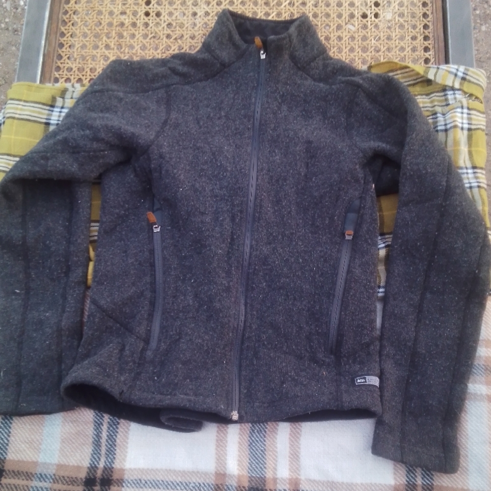 REI Black Fleece Jacket